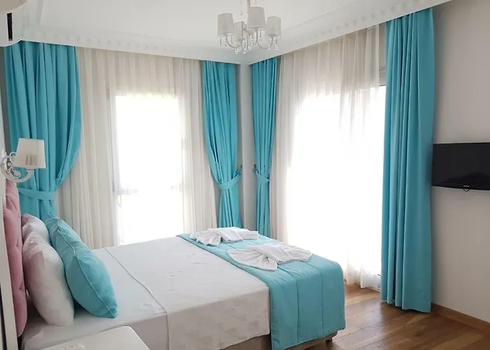 Yuva Butık * Çeşme